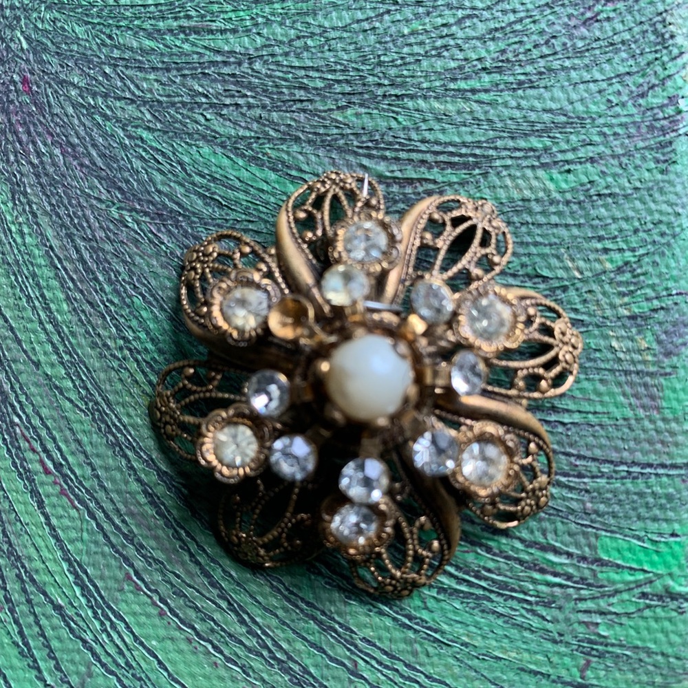 3 brooch bundle - Picture 4 of 8